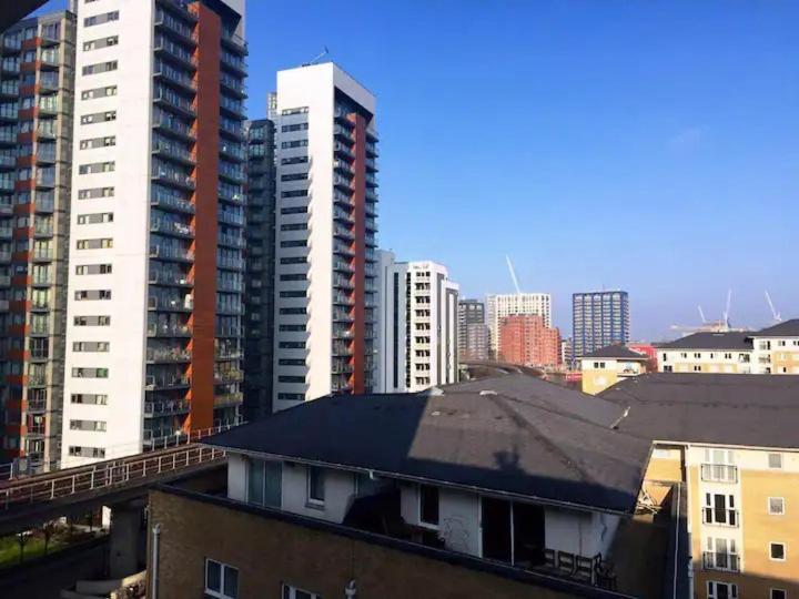 Room 1 Or 2 Ppl Near Excel, O2, Canary Wharf - ロンドン エクステリア 写真